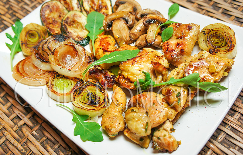 pollo-grill-asiatica-porro-chicken-asian-style-leek-grillpan-06-800